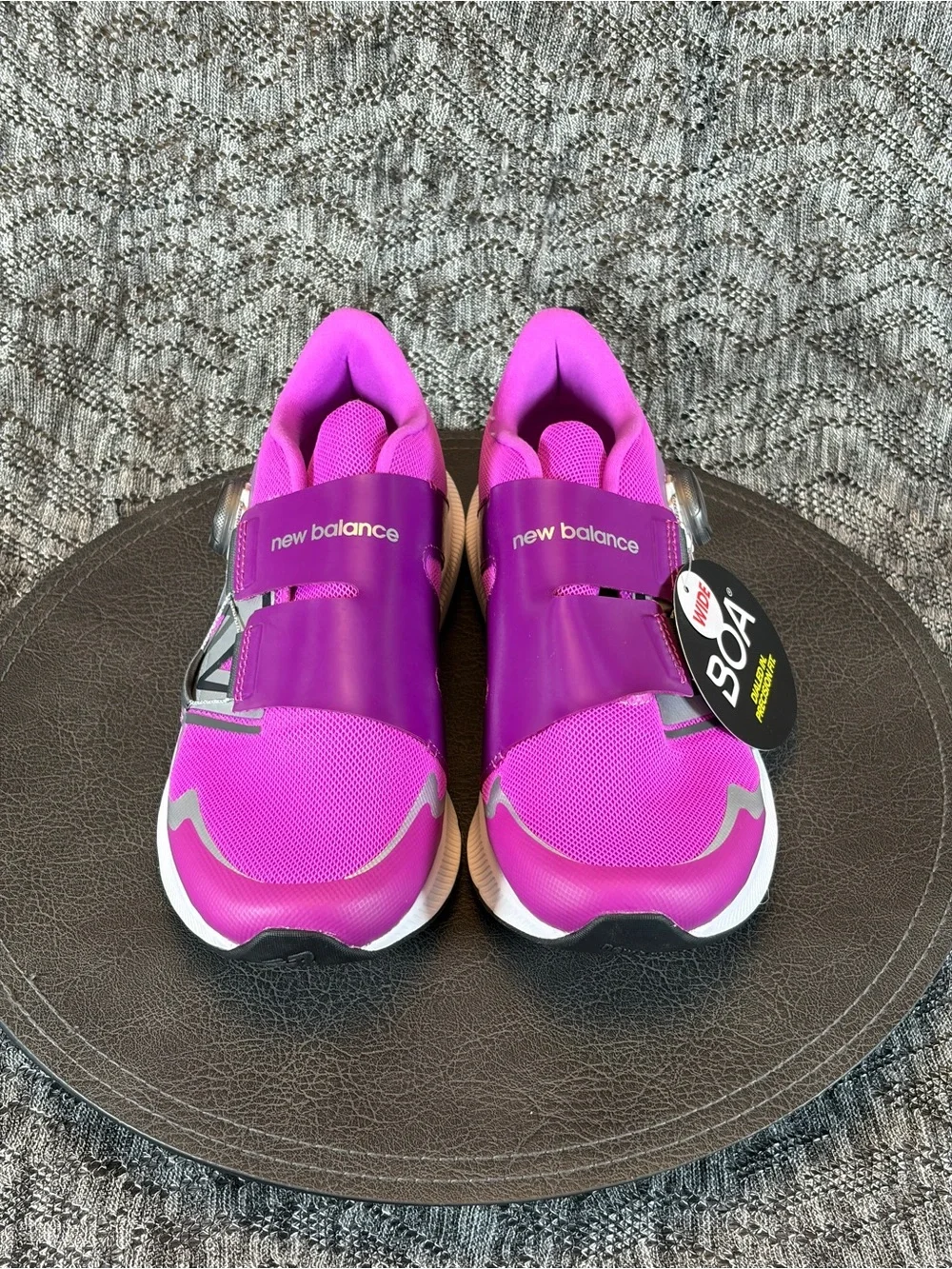 New Balance kids DynaSoft Reveal v4 BOA sneakers size 6.5 Wide